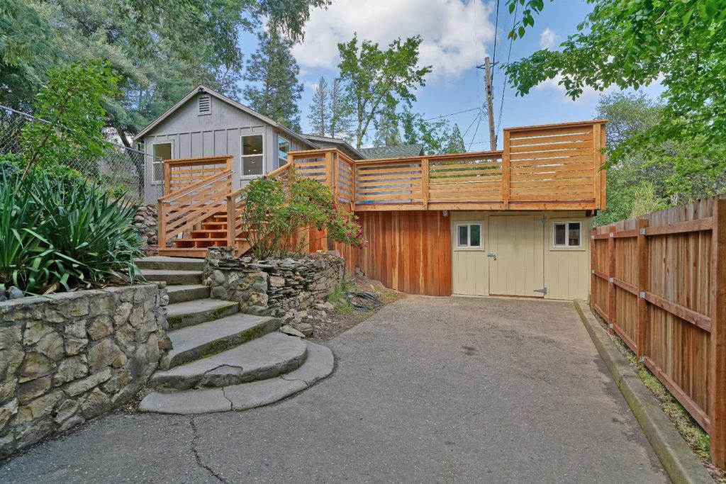 Photo of 2634 Clay Street, Placerville, CA 95667 (MLS # 226047528)