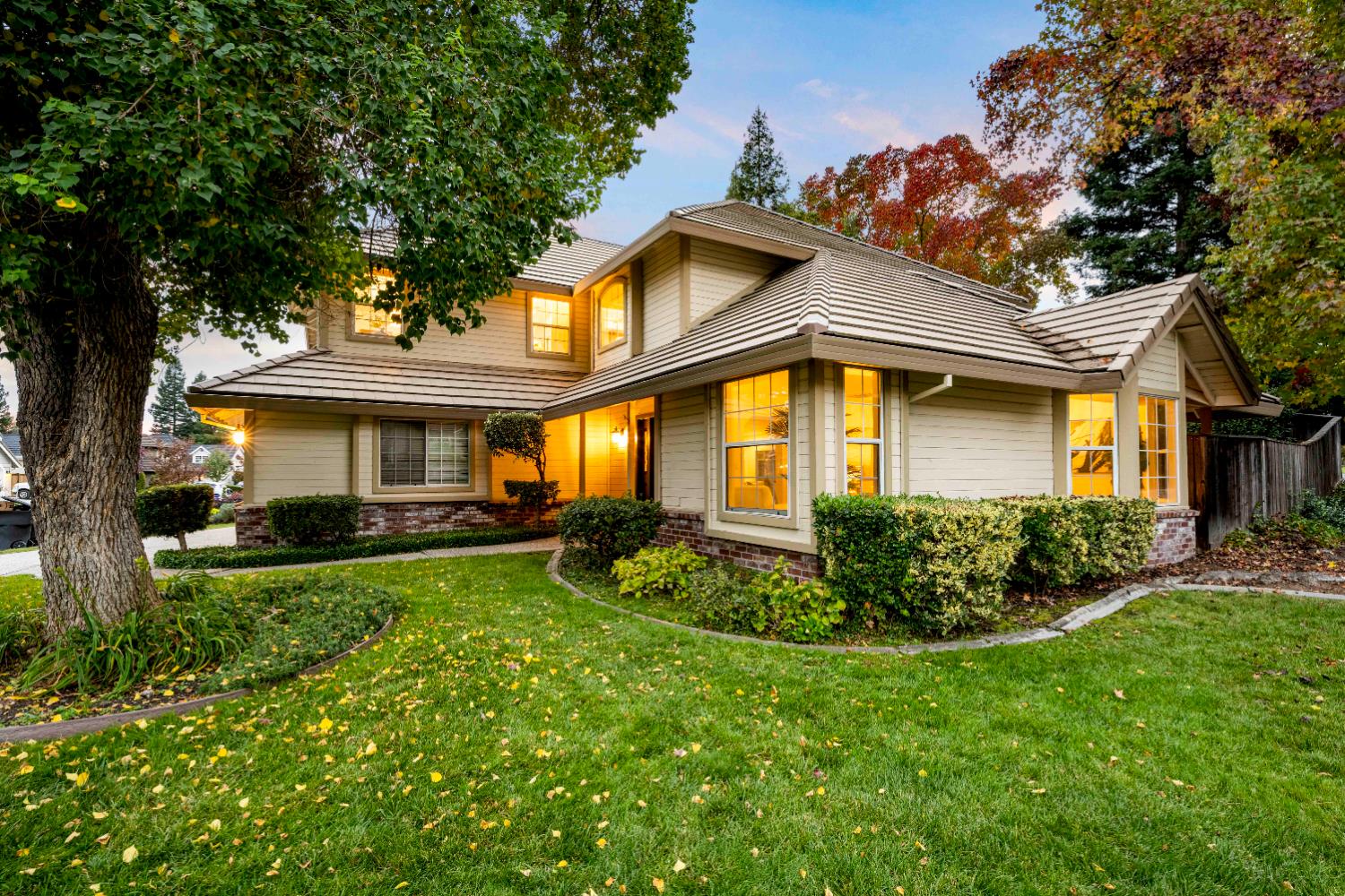 2657 Prestwick Drive