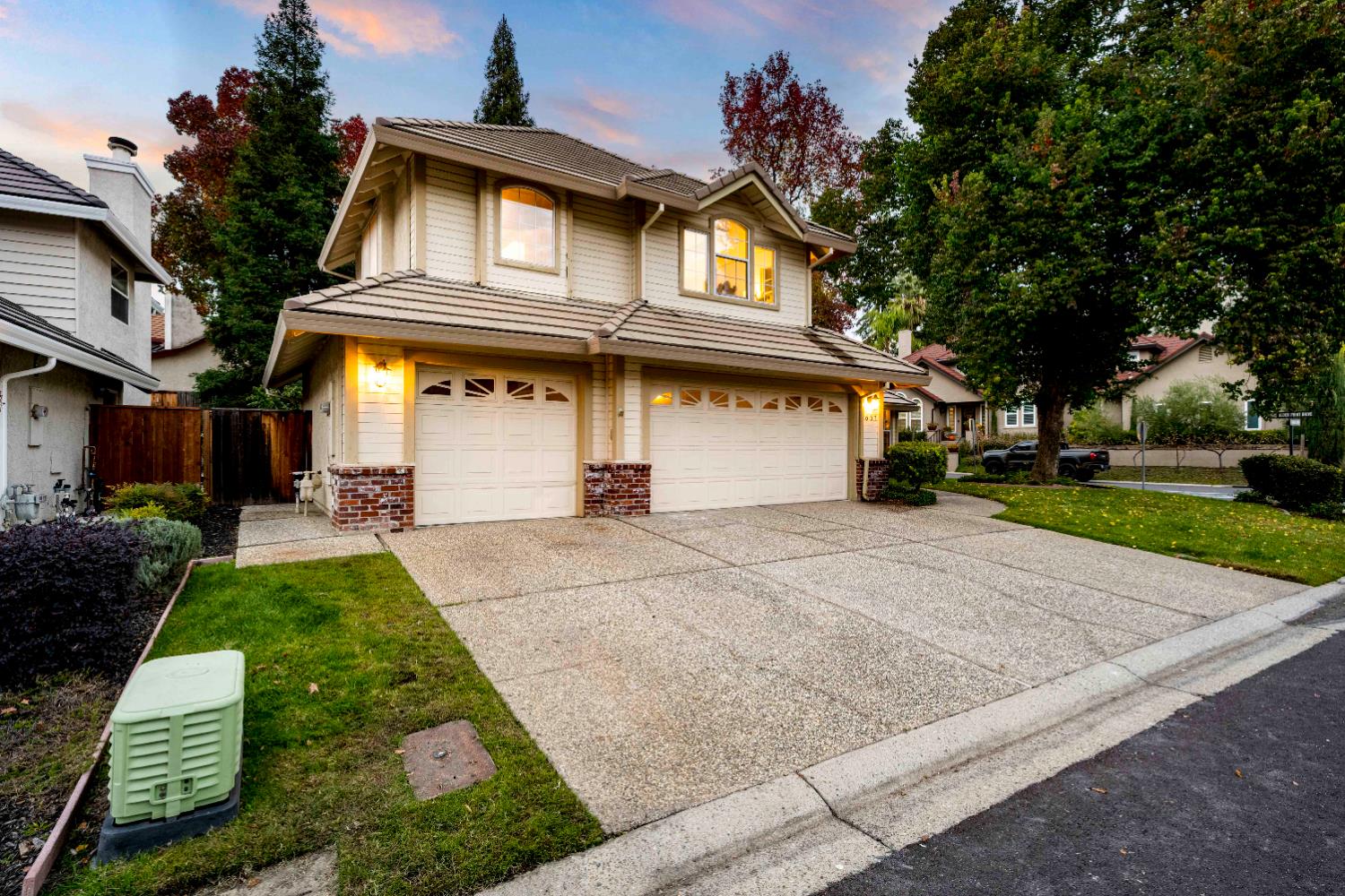 2657 Prestwick Drive