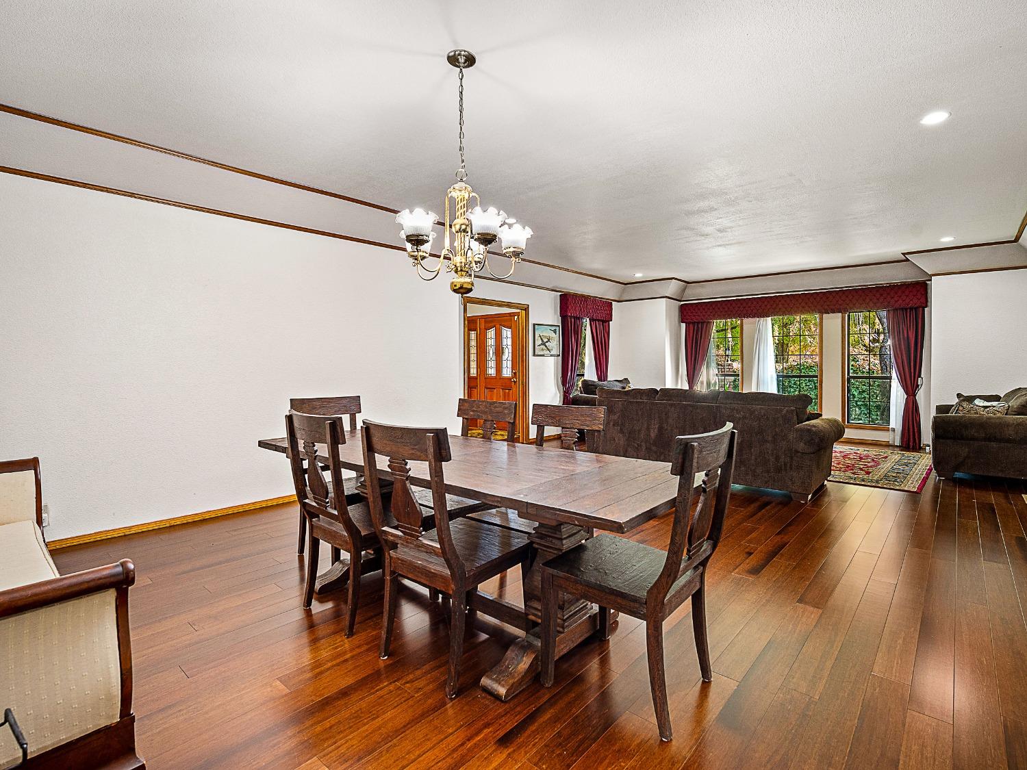 Stockton, California 95212, United States, 5 Bedrooms Bedrooms, ,3 BathroomsBathrooms,Residential,Active,95626