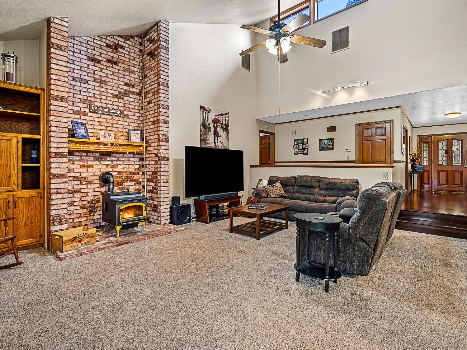 Stockton, California 95212, United States, 5 Bedrooms Bedrooms, ,3 BathroomsBathrooms,Residential,Active,95626