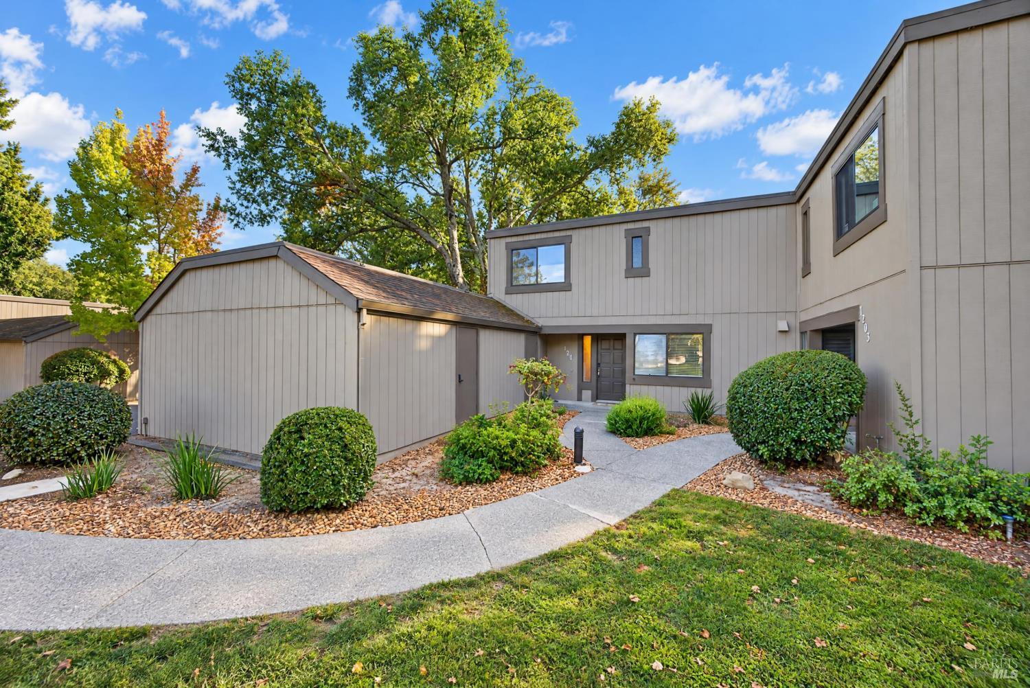 1201 Indian Way