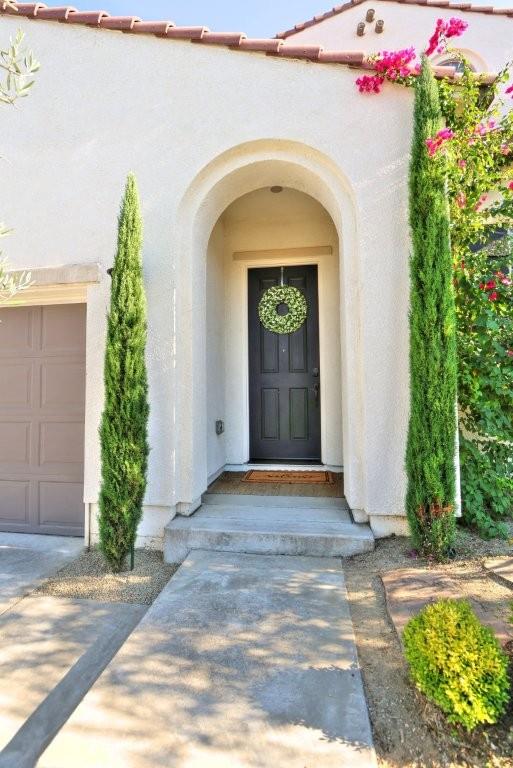 5543 Cannes Way