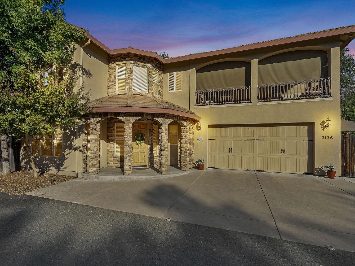 Carmichael, California 95608, United States, 4 Bedrooms Bedrooms, ,3 BathroomsBathrooms,Residential,Active,138607