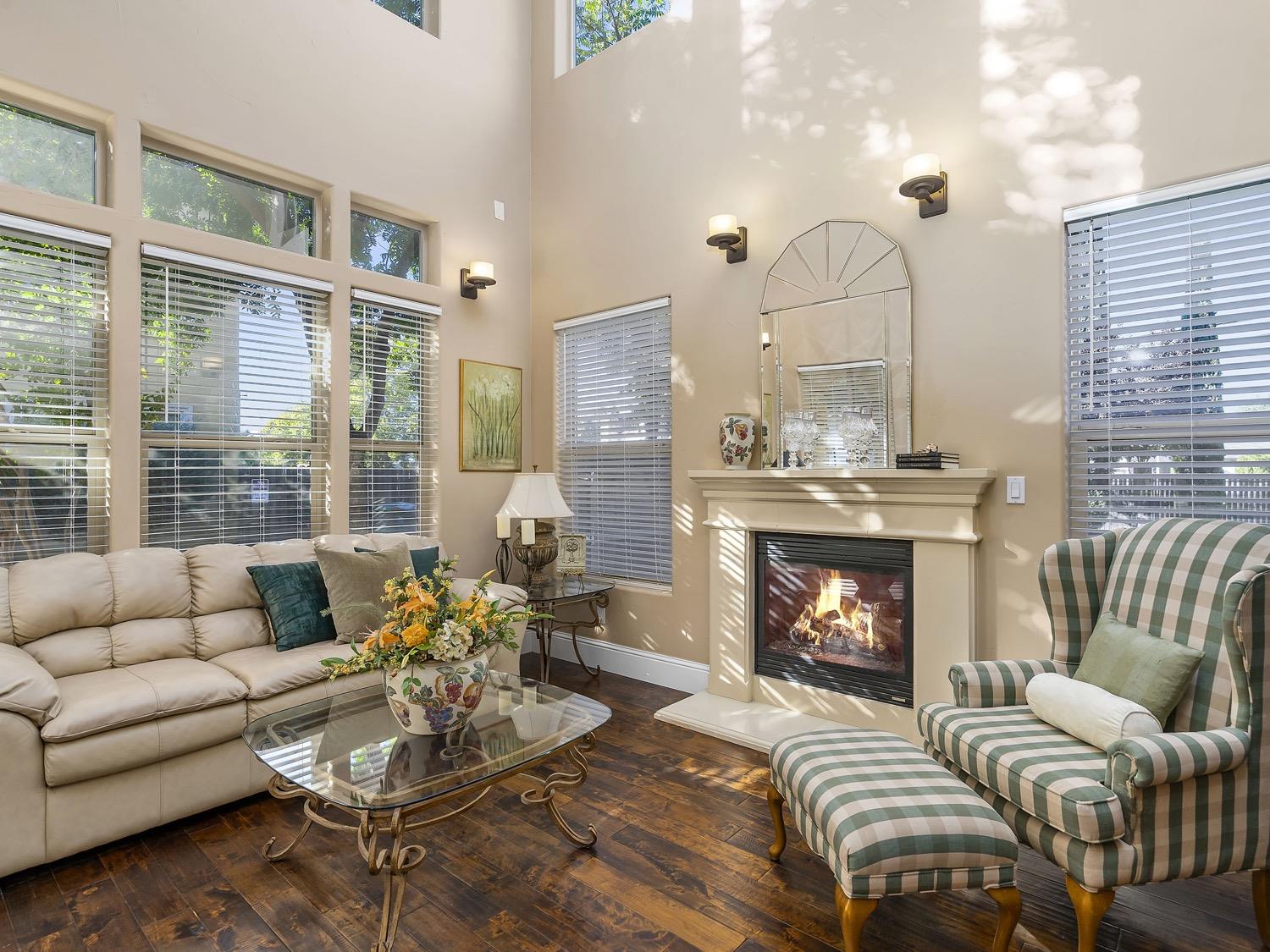 Carmichael, California 95608, United States, 4 Bedrooms Bedrooms, ,3 BathroomsBathrooms,Residential,Active,138607