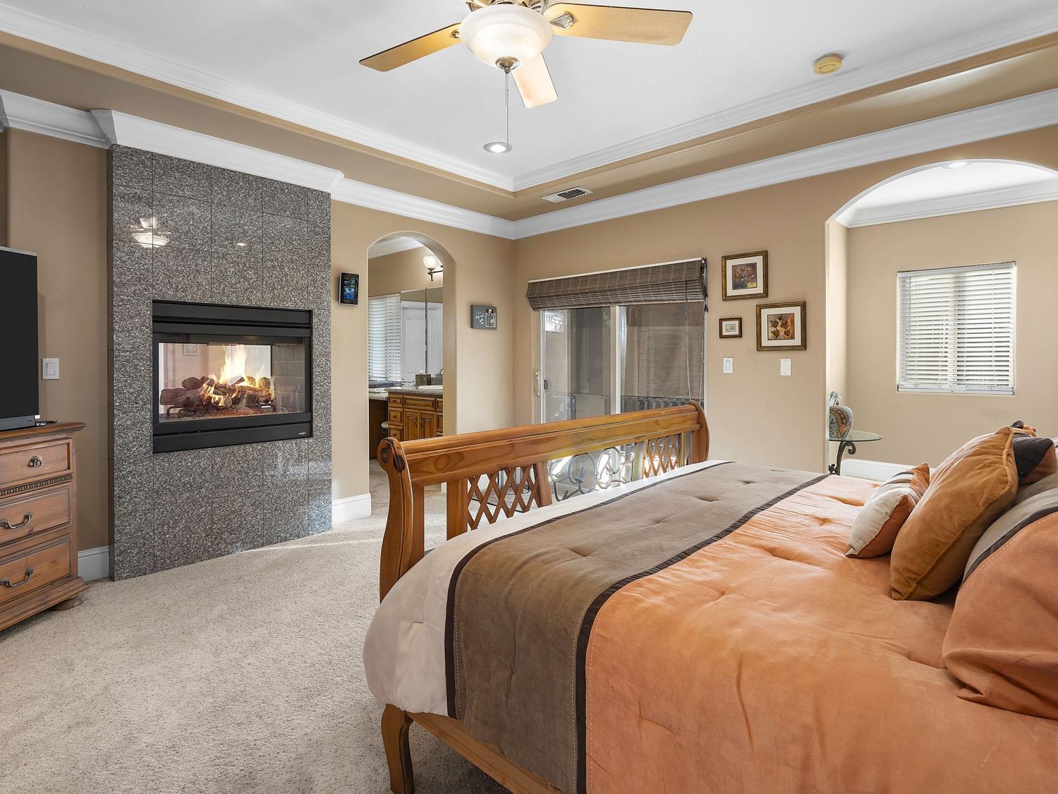 Carmichael, California 95608, United States, 4 Bedrooms Bedrooms, ,3 BathroomsBathrooms,Residential,Active,138607