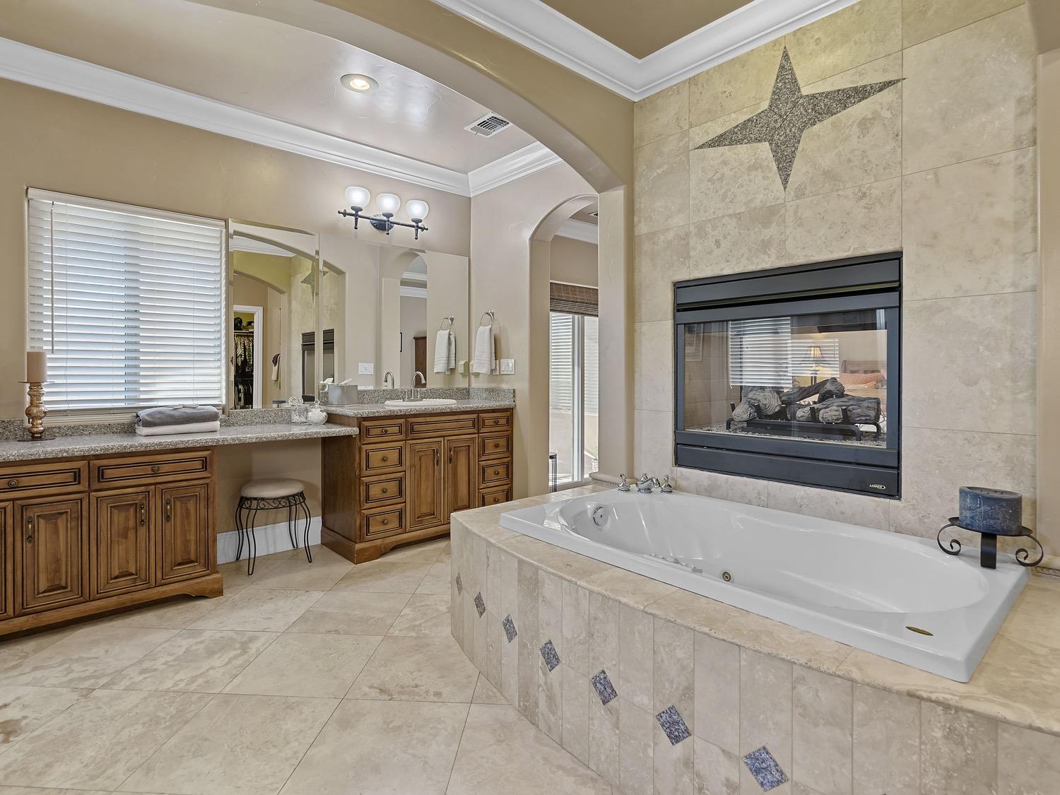 Carmichael, California 95608, United States, 4 Bedrooms Bedrooms, ,3 BathroomsBathrooms,Residential,Active,138607