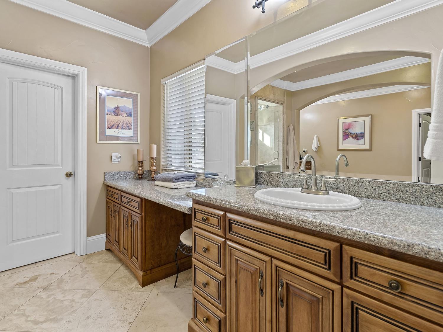 Carmichael, California 95608, United States, 4 Bedrooms Bedrooms, ,3 BathroomsBathrooms,Residential,Active,138607