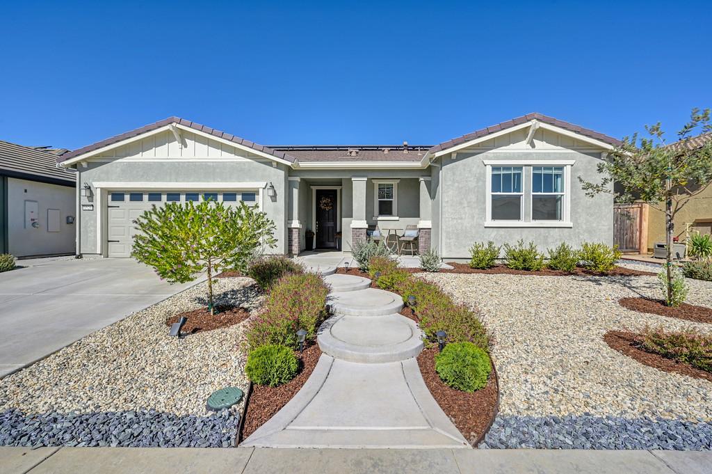 1520 Tucker Swallow Drive