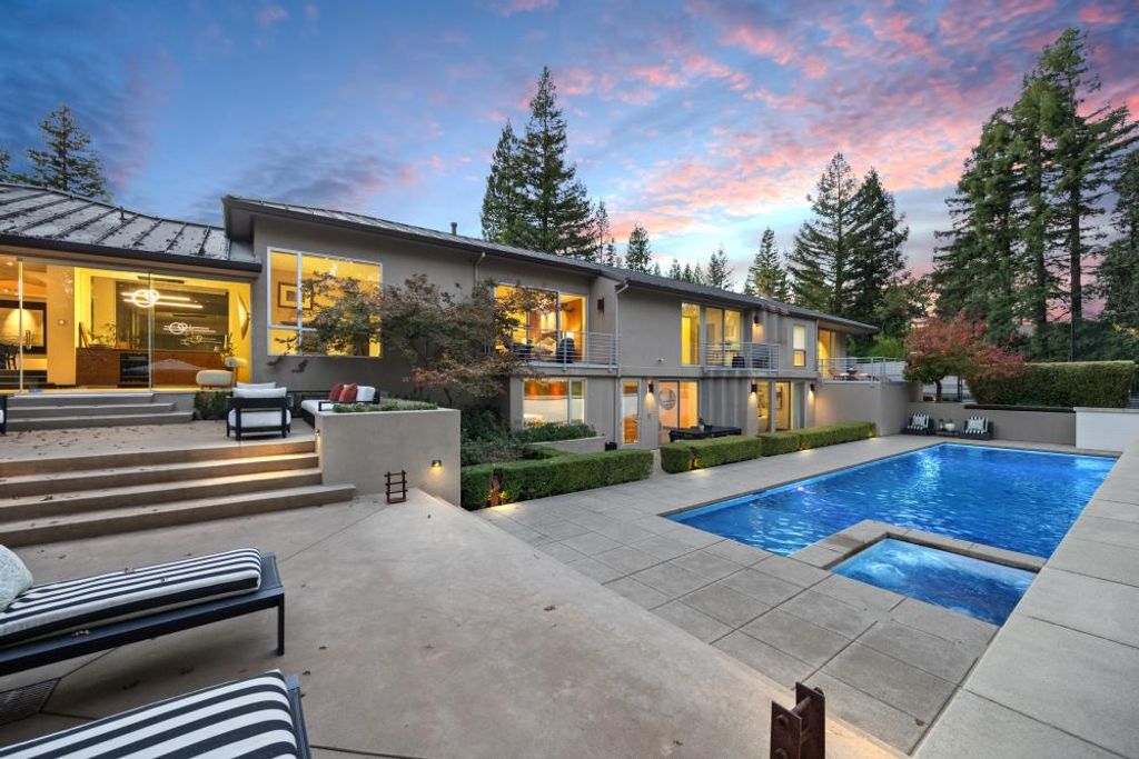 Photo of 3636 Fair Oaks Boulevard, Sacramento, CA 95864 (MLS # 225143056)