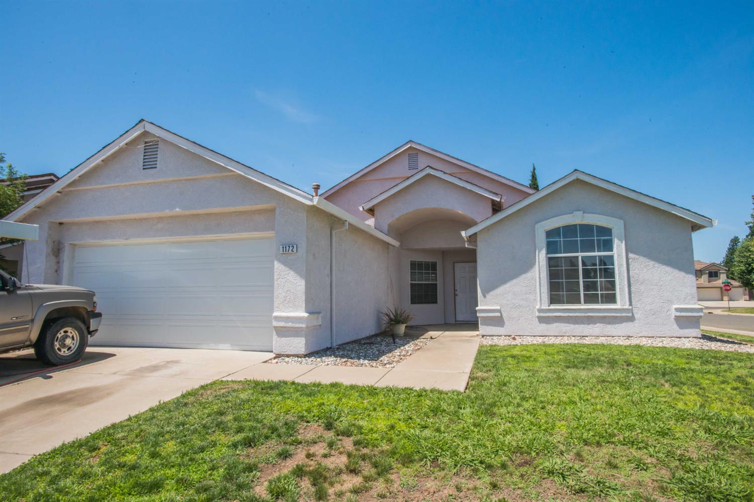 1172 Park Valley Way