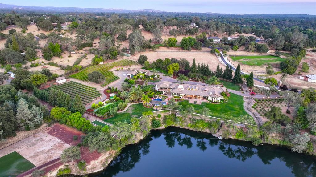 Photo of 5905 Barton Road, Loomis, CA 95650 (MLS # 226046700)