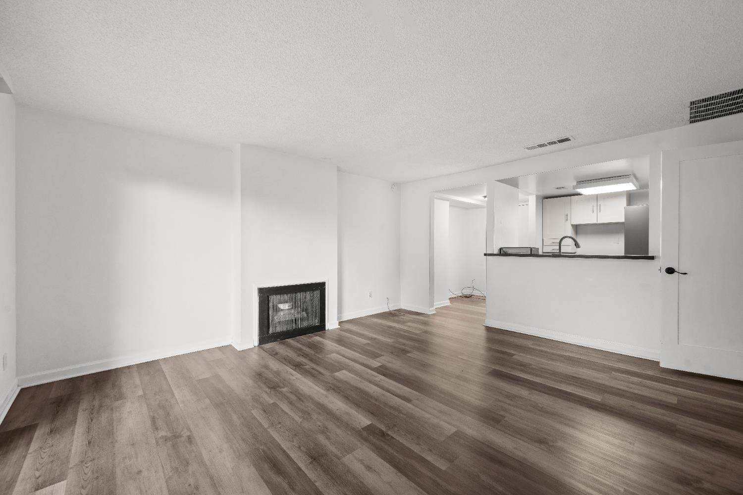 941 Fulton Avenue 510