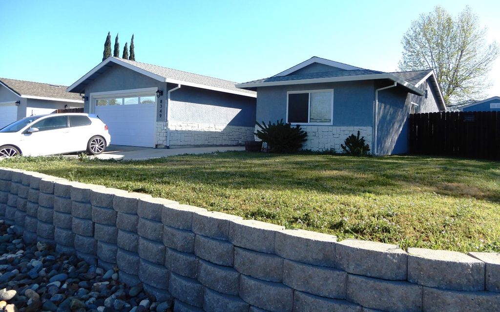 Photo of 8349 Franklin Boulevard, Sacramento, CA 95823 (MLS # 226033769)