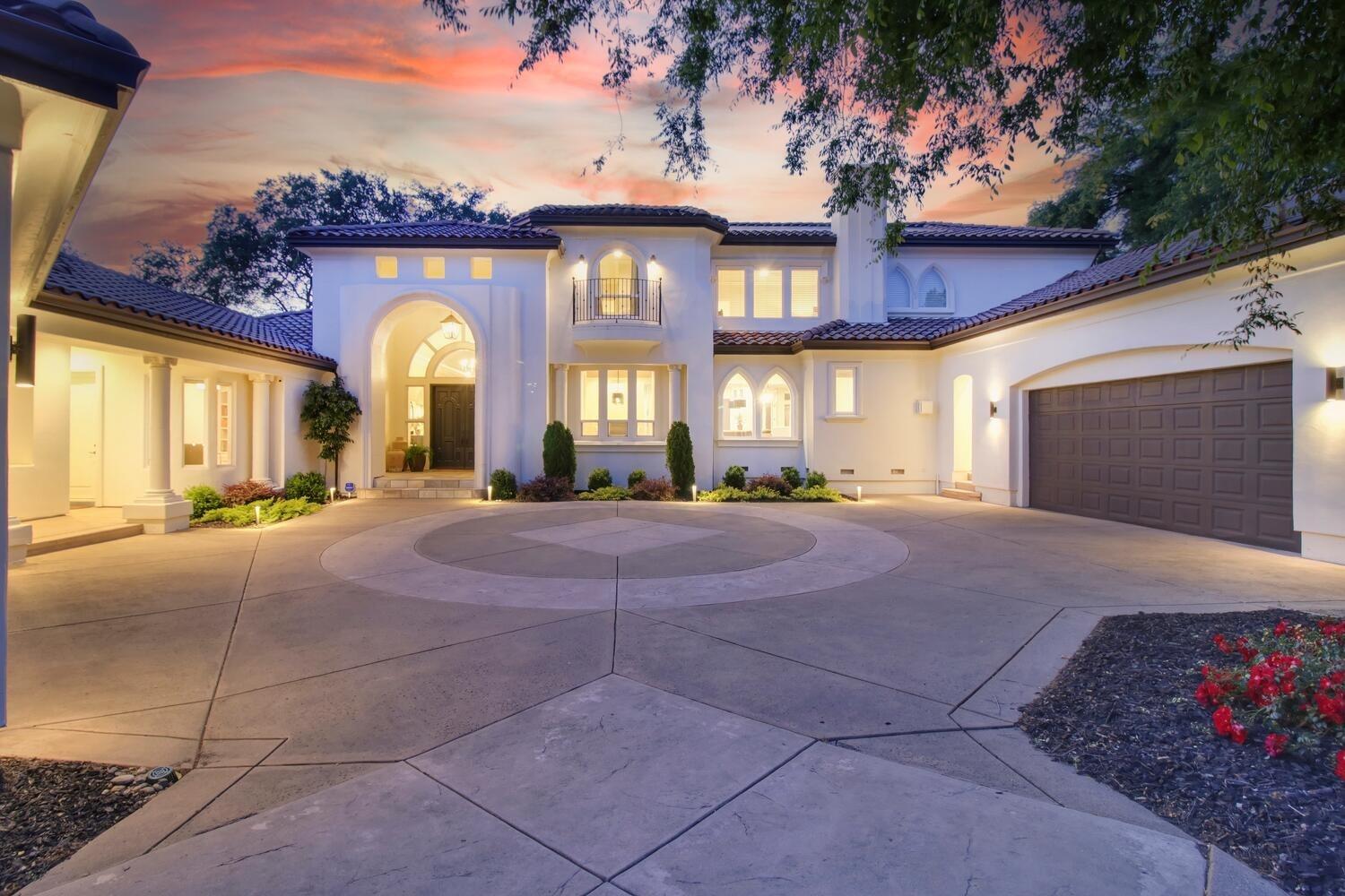 6000 Greystone Place