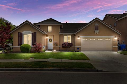 MLS: 225047193