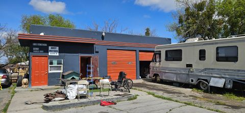 MLS: 225037505