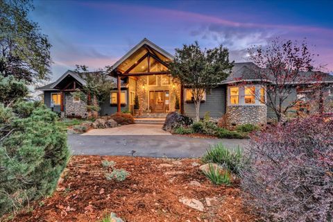 23986 Clayton Road Grass Valley CA 95949