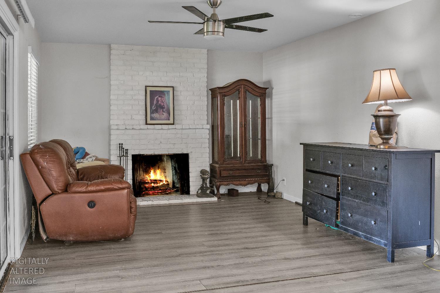 1527 Underwood Avenue