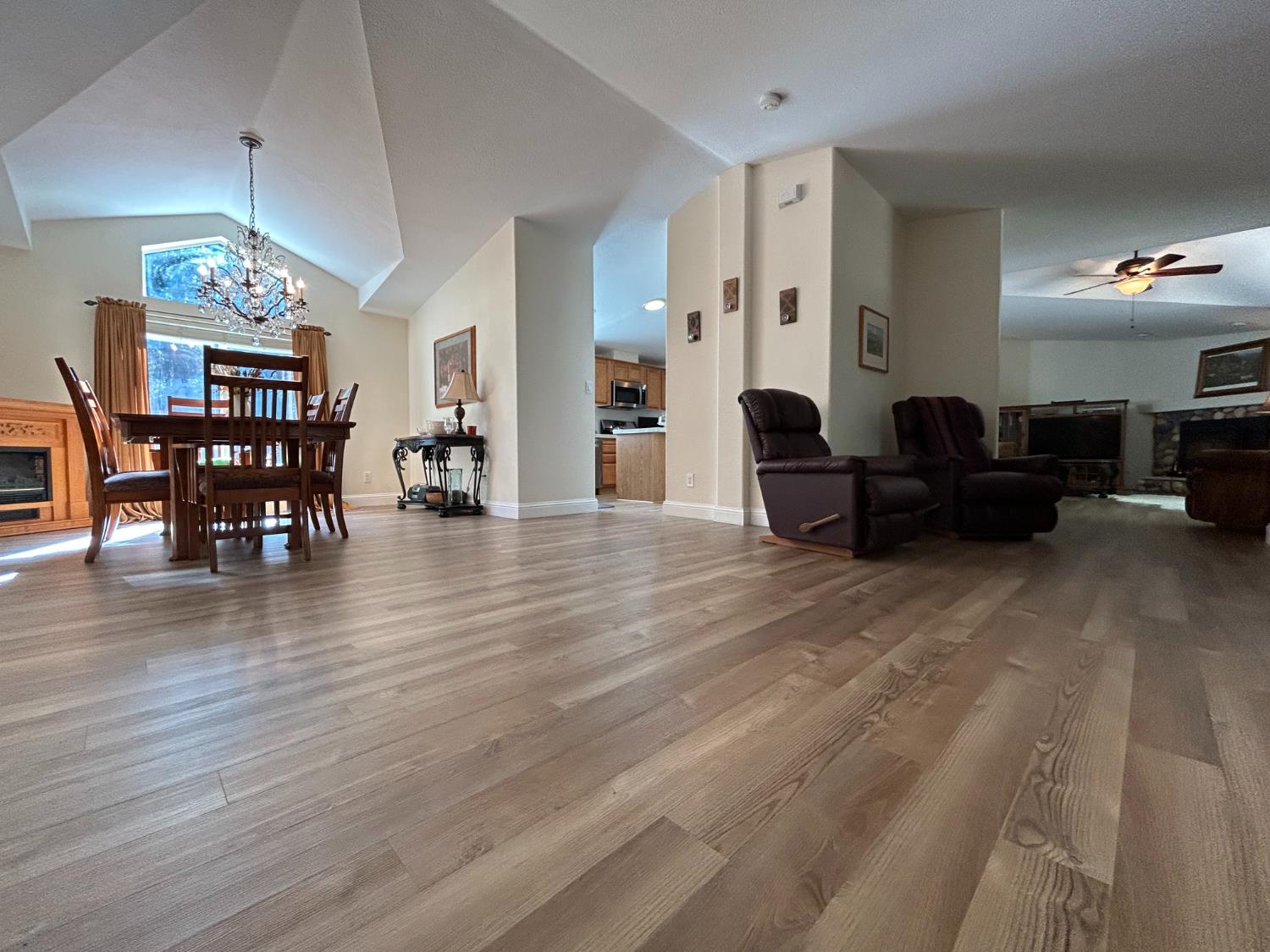 5557 Pine Ridge Drive