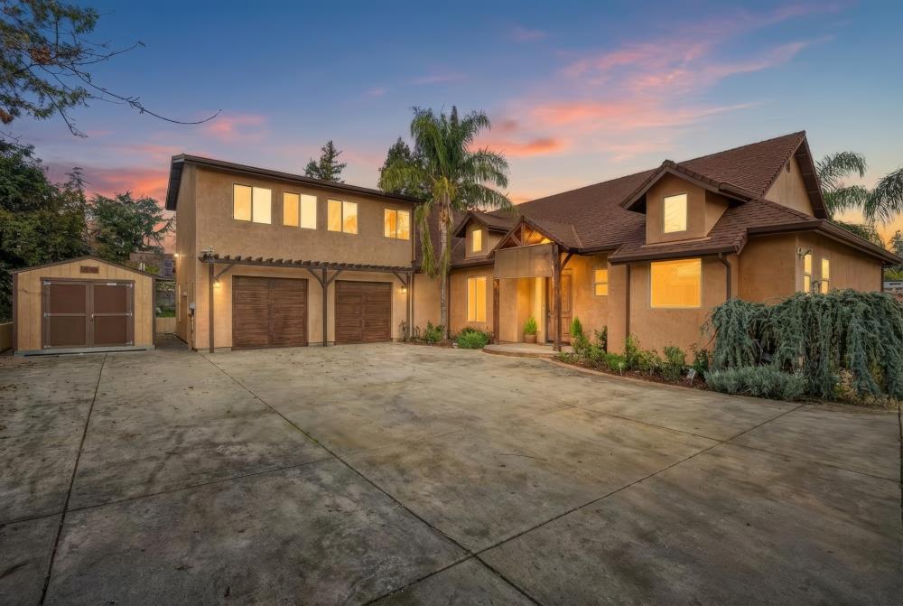 5830 Mariposa Avenue