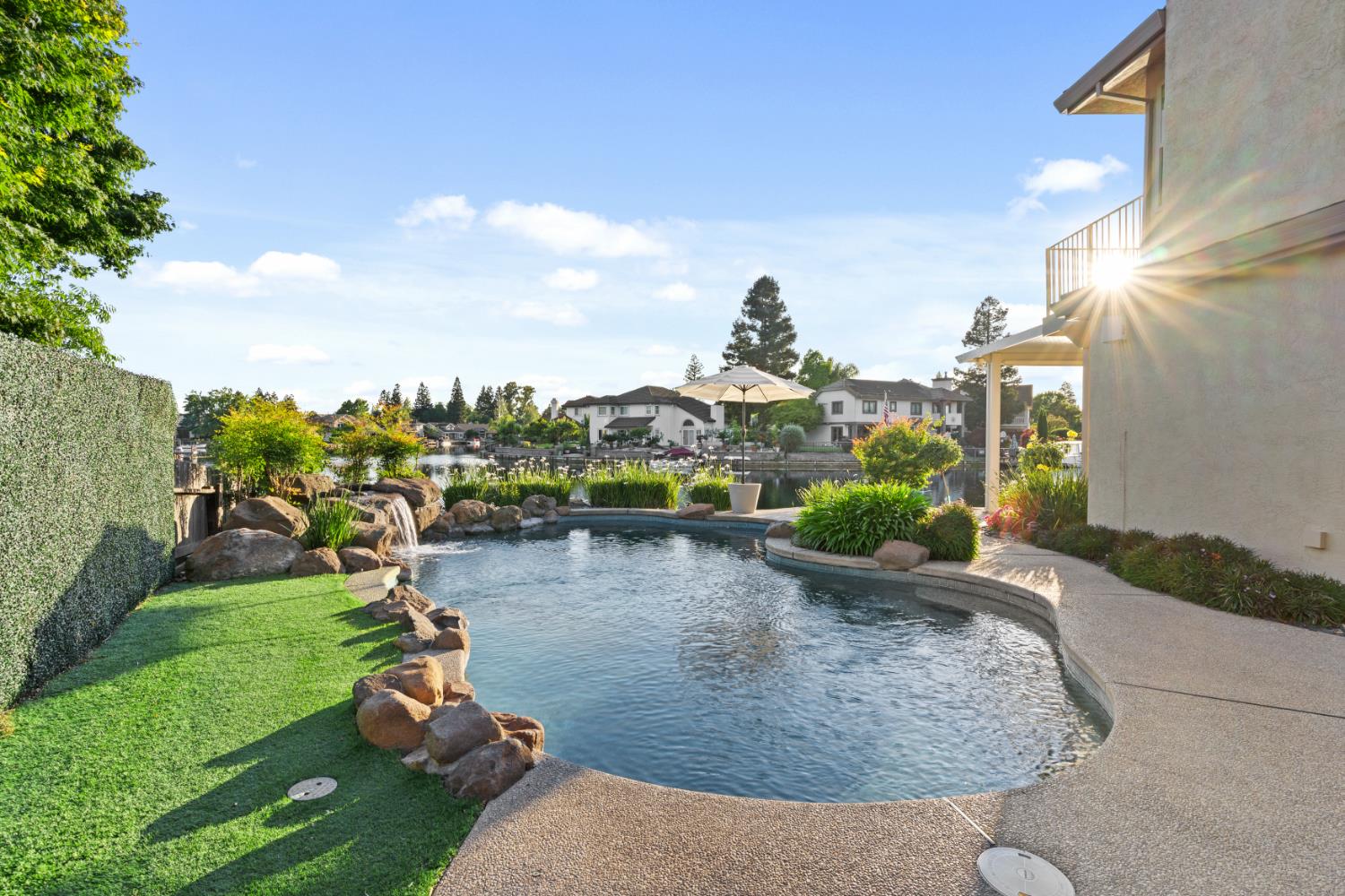 6104 Doubloon Court