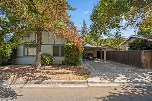 410 PARK AVE, MODESTO, CA 95354 - Image 2c50b814dfcbbf0c1aedaf1db3c1fa95/674673335