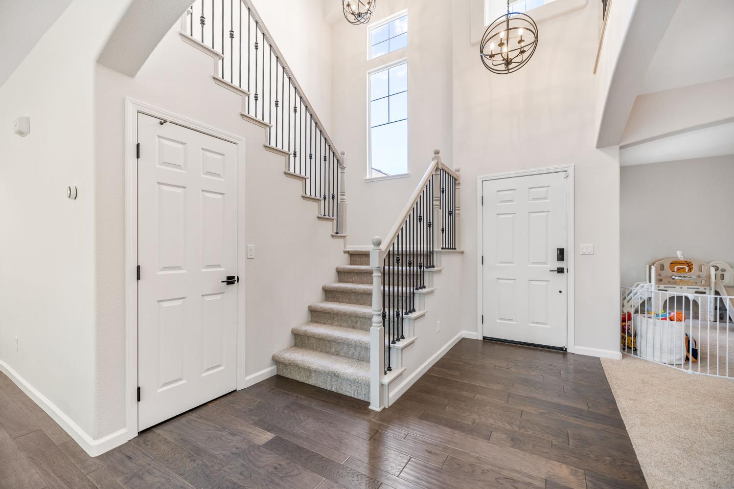 1856 San Esteban Circle