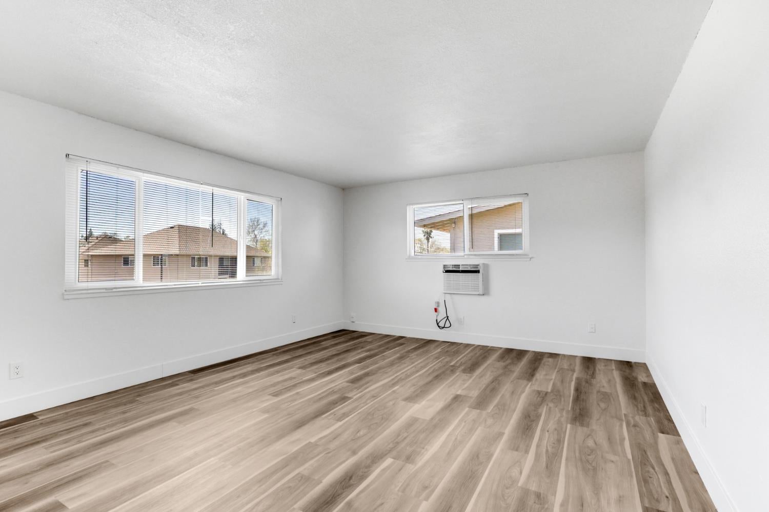 3355 Lerwick Road
