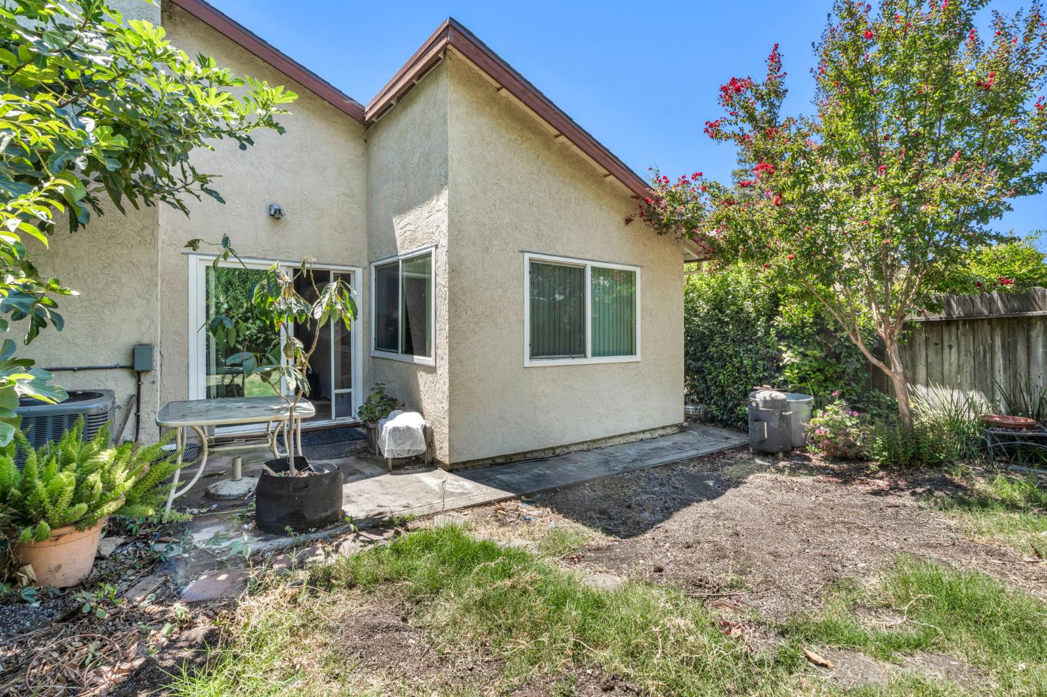 1219 Andalusia Drive