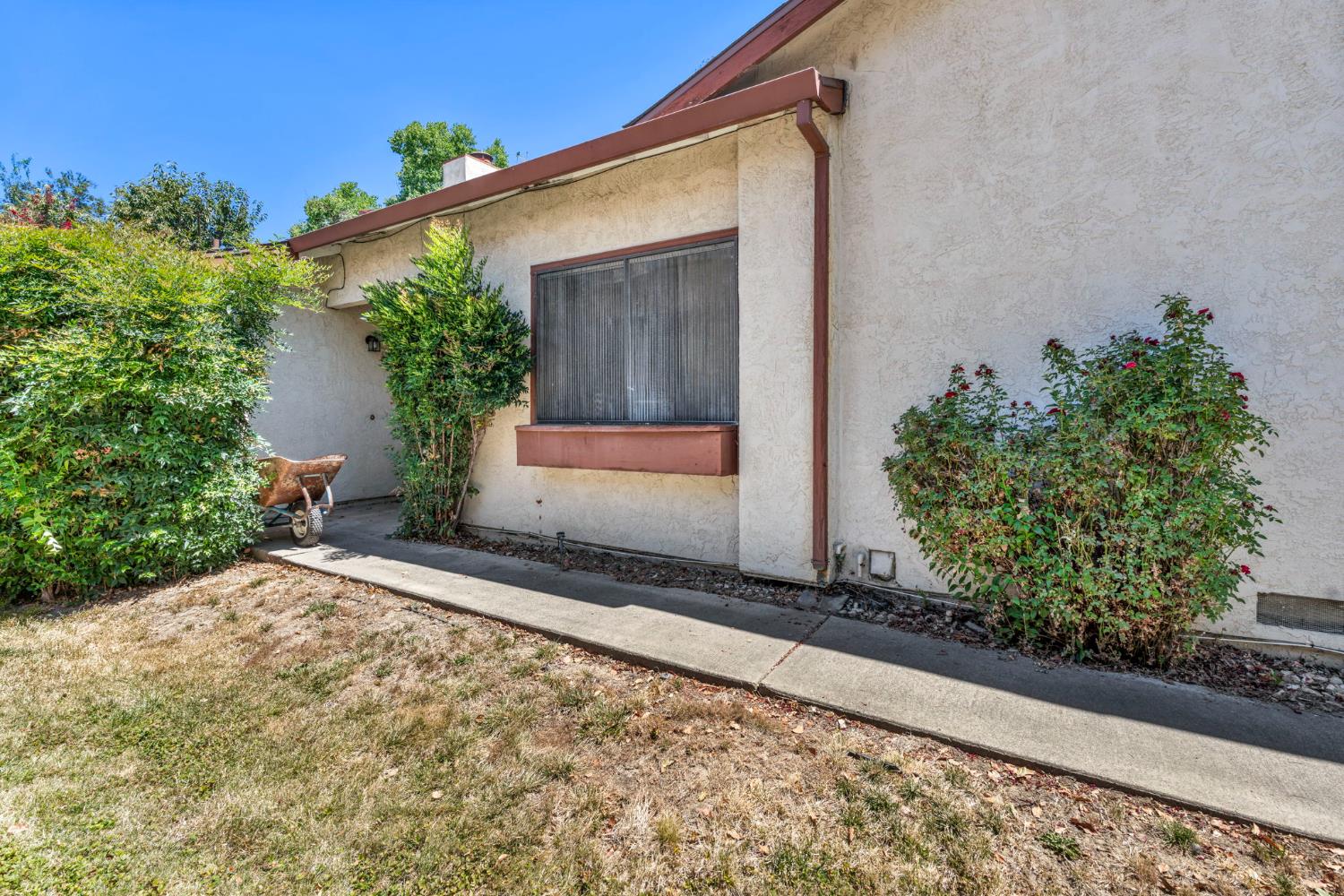 1219 Andalusia Drive