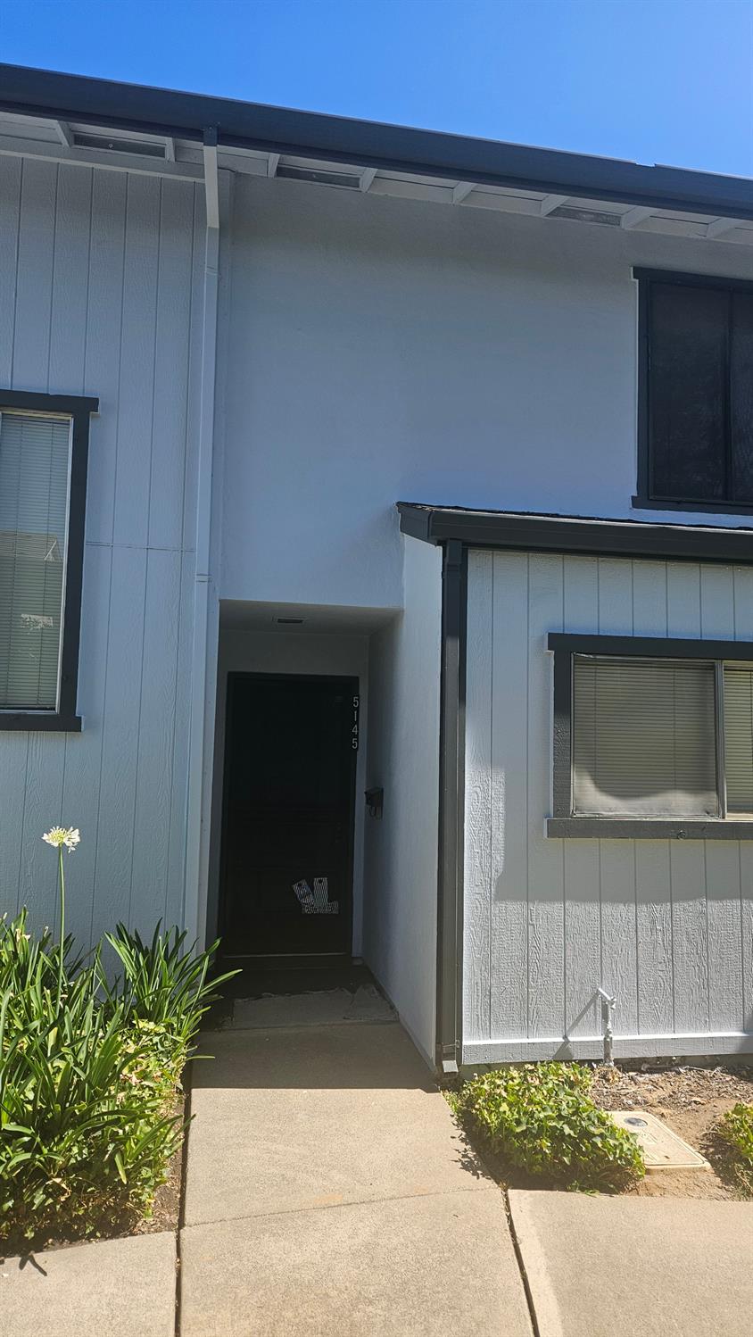 5145 Greenberry Drive