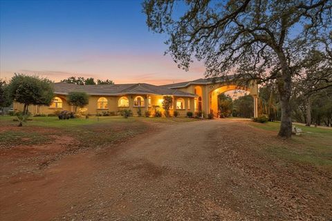 7070 Cross Star Trail Loma Rica CA 95901