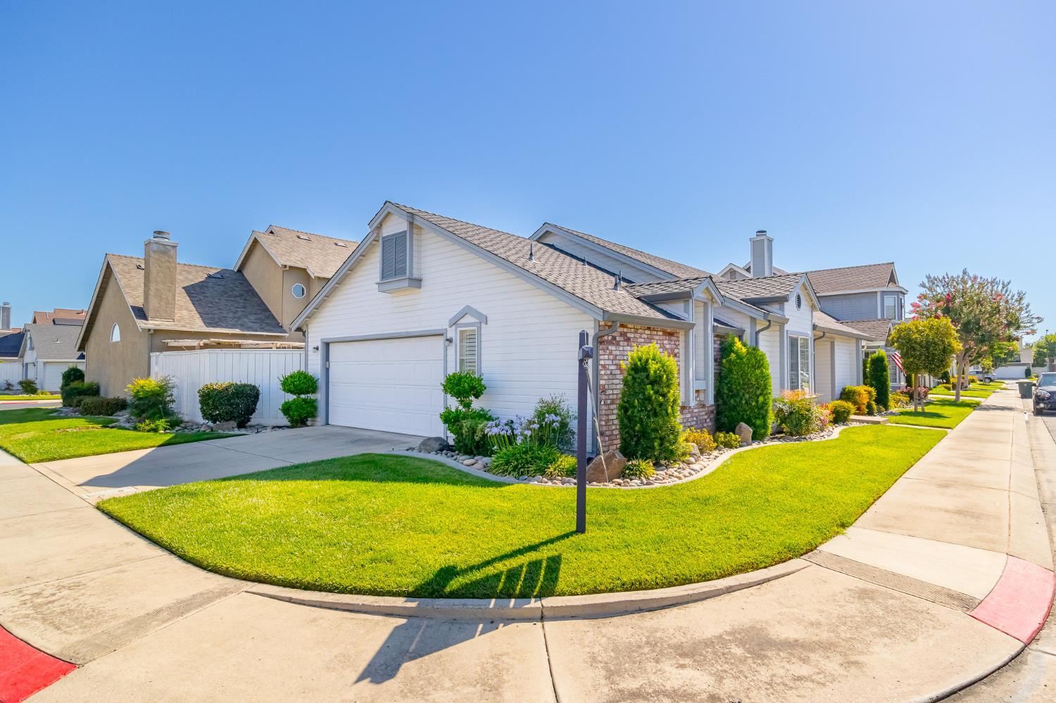 2809 Sand Stone Street