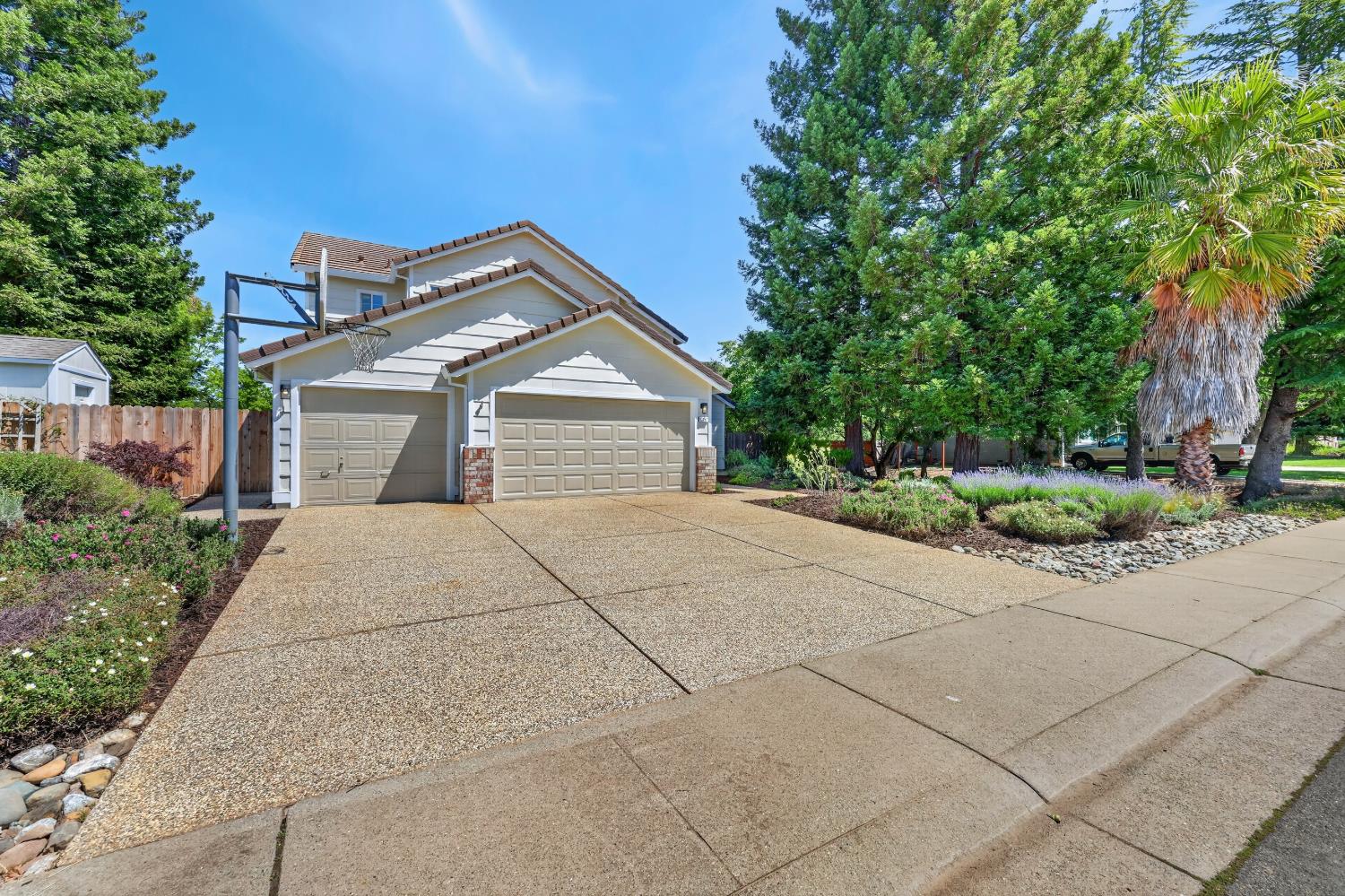 3357 Tourmaline Way