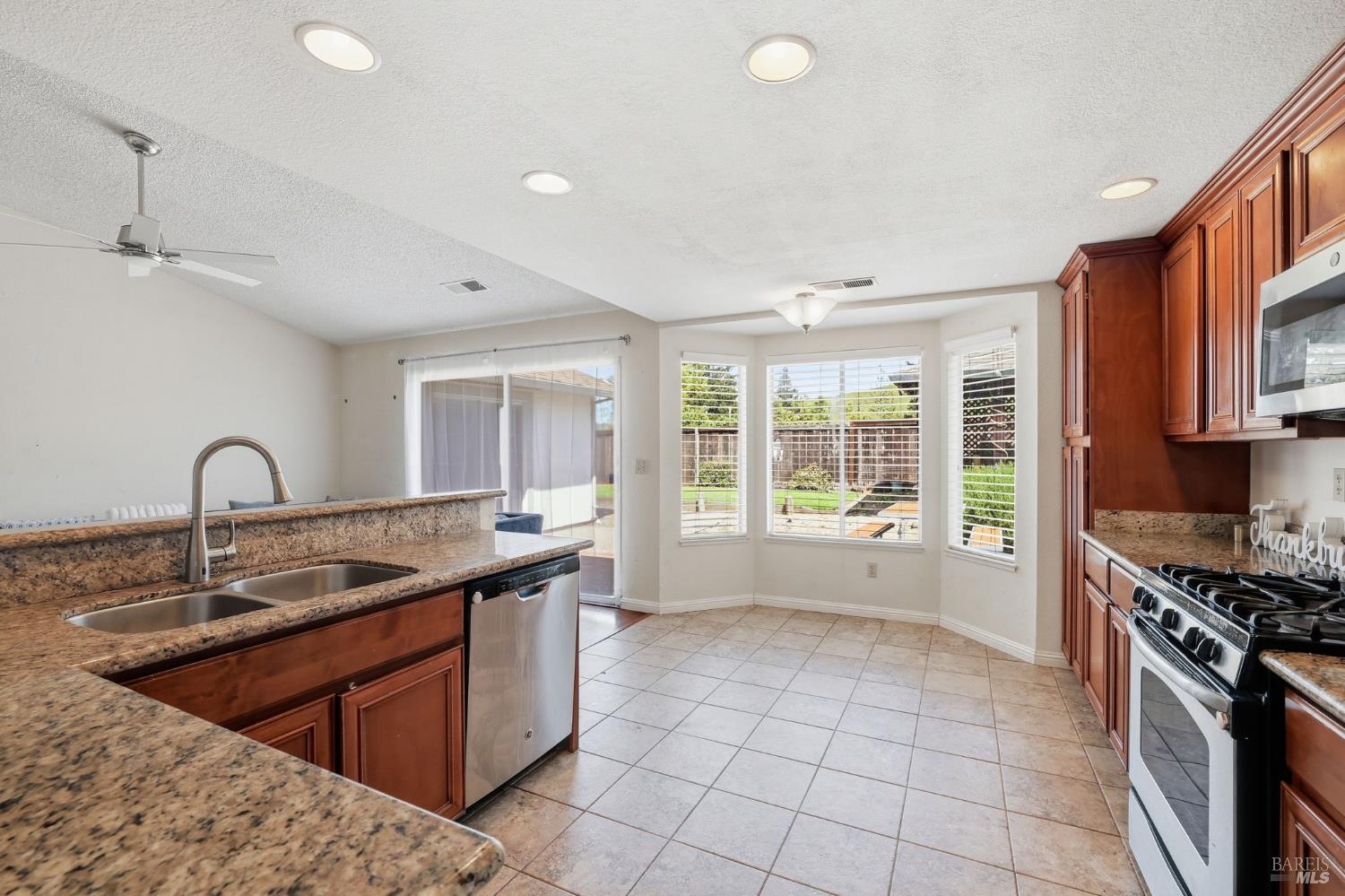 29 Canterbury Circle