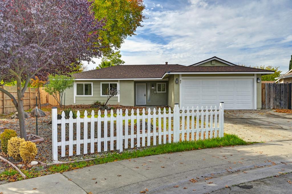 57 Kennelford Circle