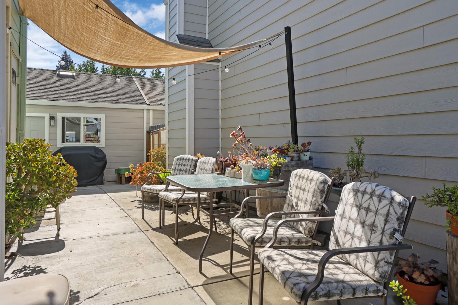 426 Benjamin Place