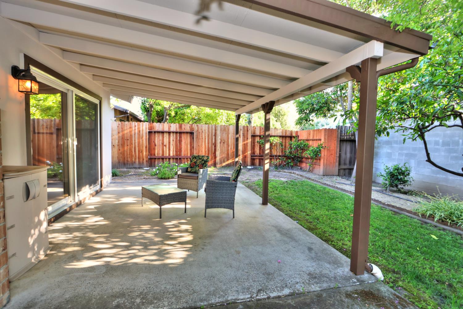 6716 Ellsworth Circle