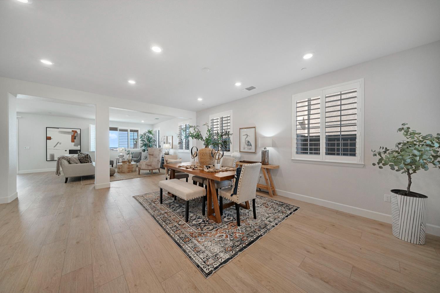 4599 Scenic Vista Drive