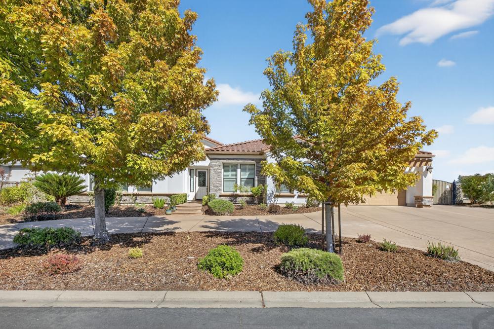 8712 Wentworth Court