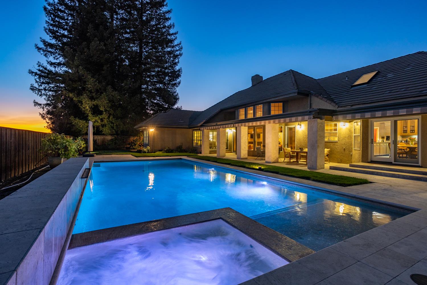 808 Country Club Drive