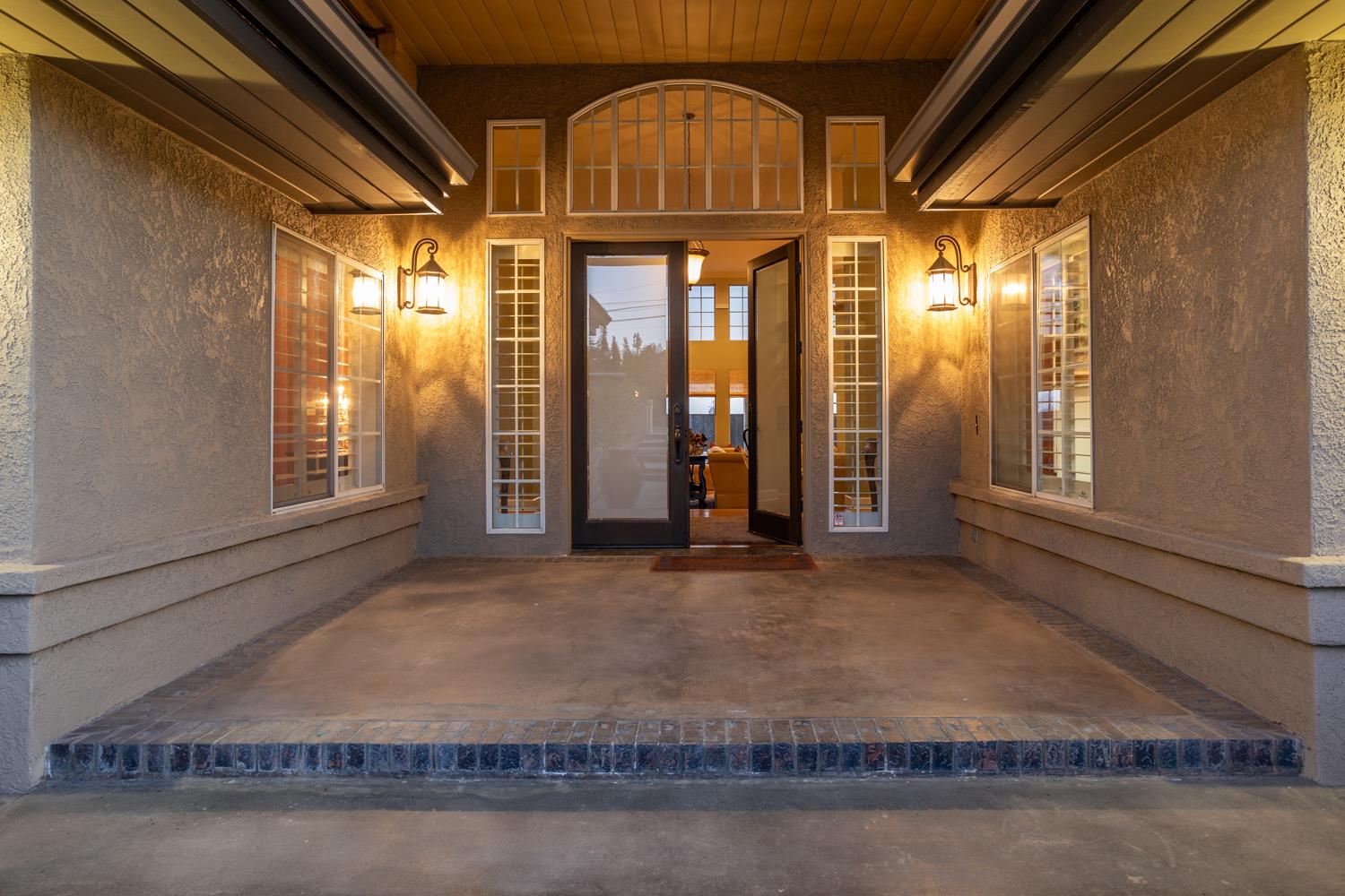 808 Country Club Drive