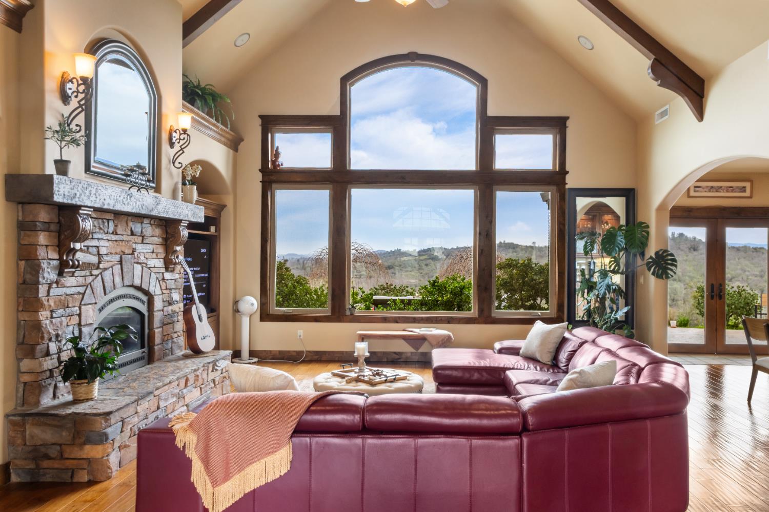 5390 Lost Creek Road