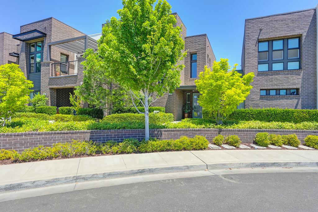 3335 Mckinley Village Way