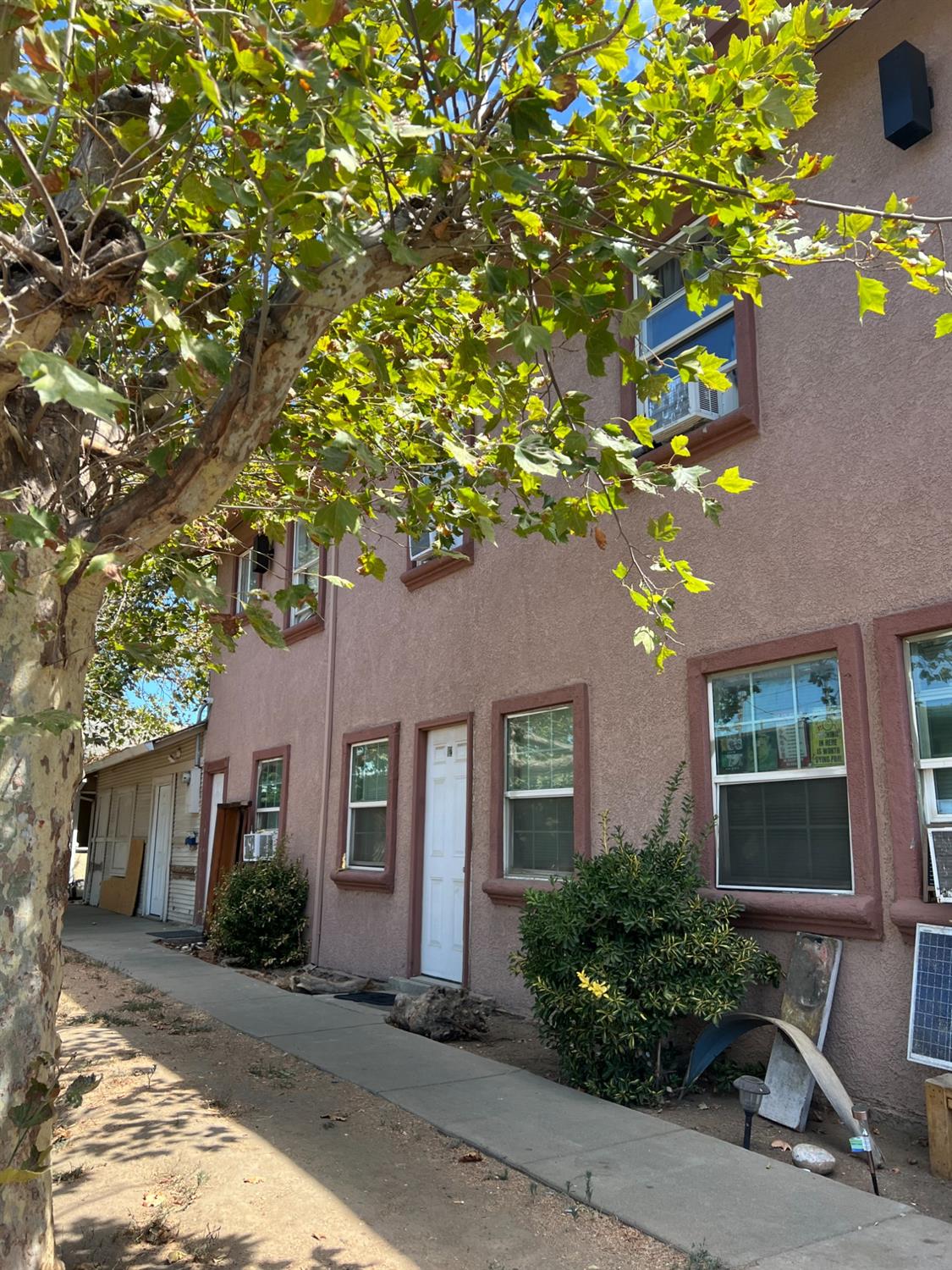 31 E 3rd Street