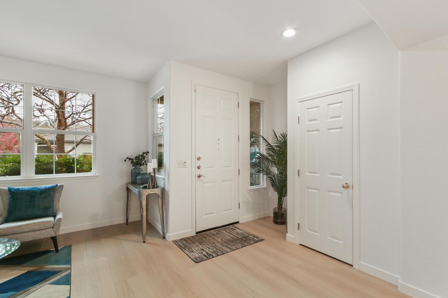 2408 Leonardo Street