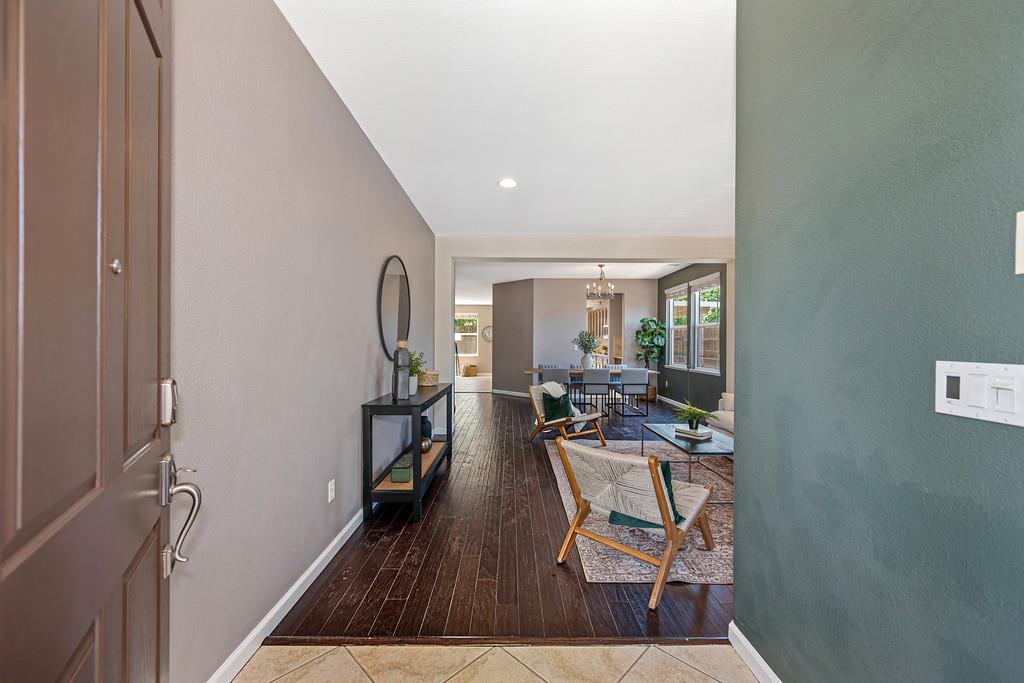 2599 Vaquero Vista Drive