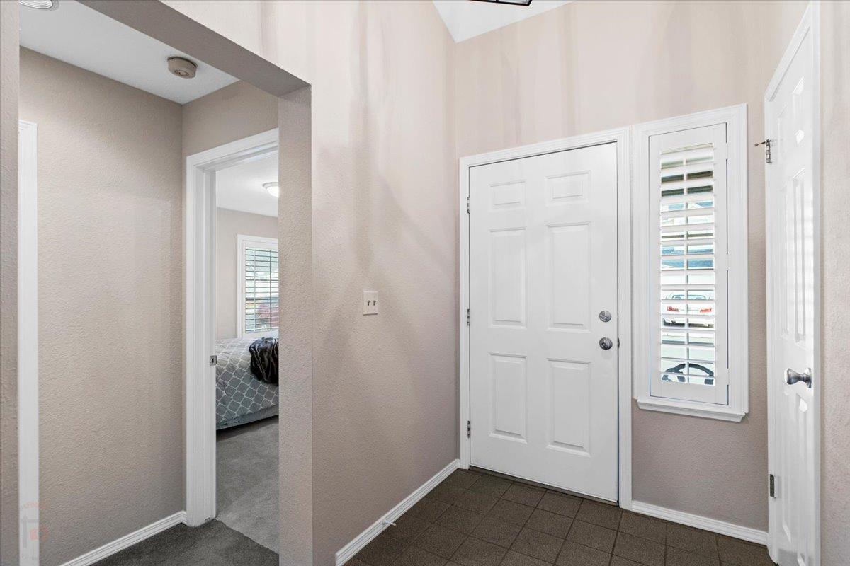 Modesto, California 95355, United States, 3 Bedrooms Bedrooms, ,2 BathroomsBathrooms,Residential,Pending,88337