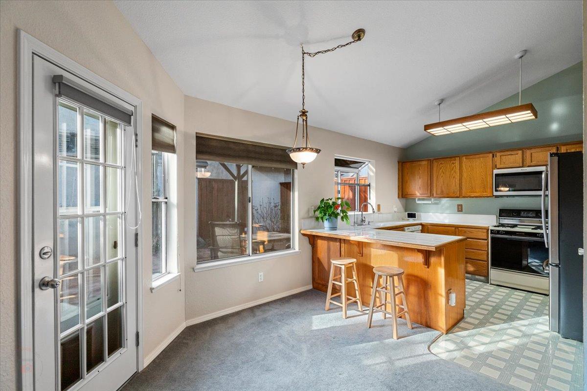 Modesto, California 95355, United States, 3 Bedrooms Bedrooms, ,2 BathroomsBathrooms,Residential,Pending,88337